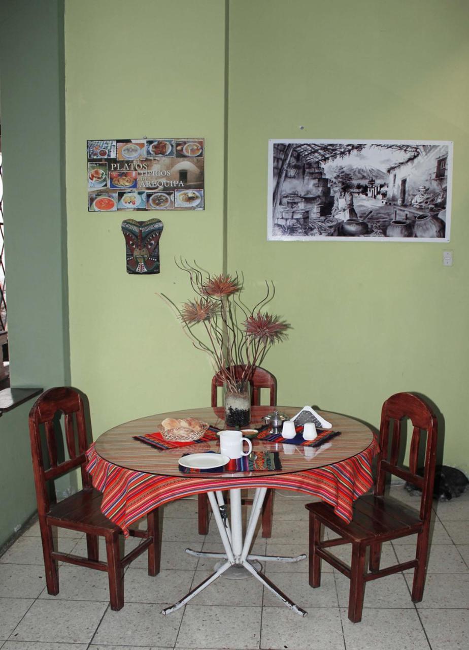 La Casa De Sillar Hostel & Foods 阿雷基帕 外观 照片